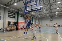 251114-1940_MA_3058_CEYBL_BK VIVIDBOOKS-Blue Wings