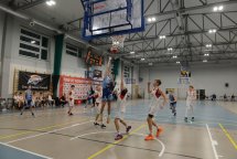 251114-1940_MA_3066_CEYBL_BK VIVIDBOOKS-Blue Wings