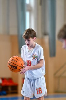 CEYB_PEZINOK_1.zápas_21.11.2025_20