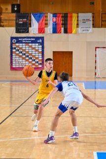 CEYB_PEZINOK_2.zápas_21.11.2025_24