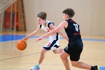 CEYB_PEZINOK_3.zápas_21.11.2025_9