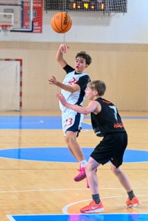 CEYB_PEZINOK_3.zápas_21.11.2025_25