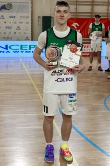 bc4183cc-3d66-4d30-b1e9-0addd68f1106