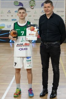 d7704b7f-0a44-4ac1-9fcf-fc7e5eb096e7